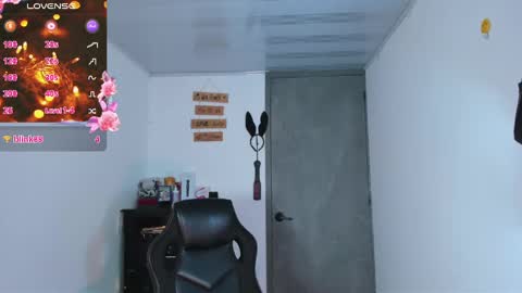 Flor....... online show from March 12, 1:47 am