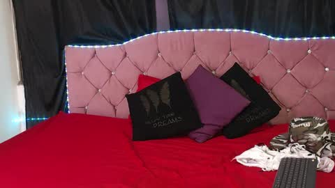 Cata Prins  online show from February 2, 11:53 am