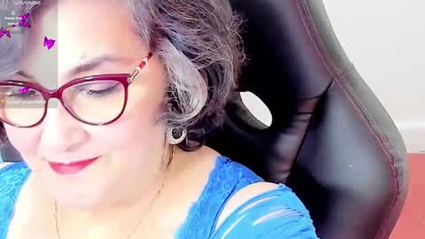 Snapshot of cataleya_mom_ chatting on September 14, 2:54 am cataleya  online show from September 14, 2:54 am