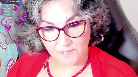 Snapshot of cataleya_mom_ chatting on October 17, 8:55 pm cataleya  online show from October 17, 8:55 pm