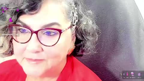 Snapshot of cataleya_mom_ chatting on May 2, 3:11 am cataleya online show from May 2, 3:11 am