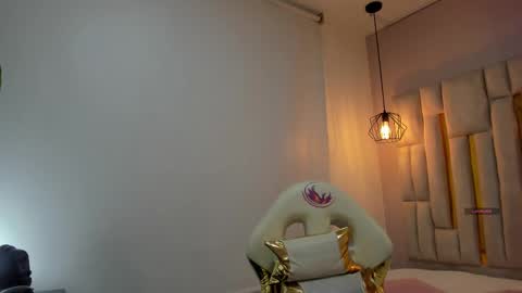 Snapshot of cataleya_sambrano chatting on September 15, 11:10 am Cataleya online show from September 15, 11:10 am