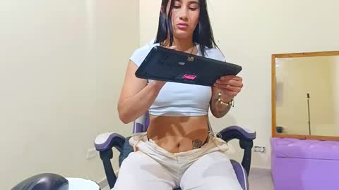 cataleyalove_ady online show from February 15, 11:34 pm