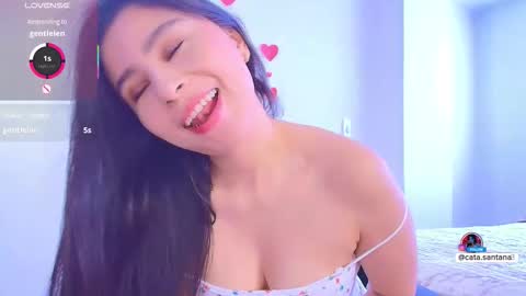 Snapshot of cataliina_santhana chatting on February 14, 4:48 pm Catalina online show from February 14, 4:48 pm