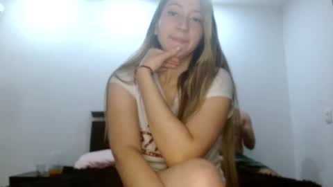 Snapshot of catalina764530197 chatting on August 8, 2:25 am Catalina online show from August 8, 2:25 am