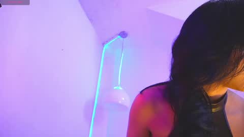 Catalina lovers online show from April 17, 8:34 pm