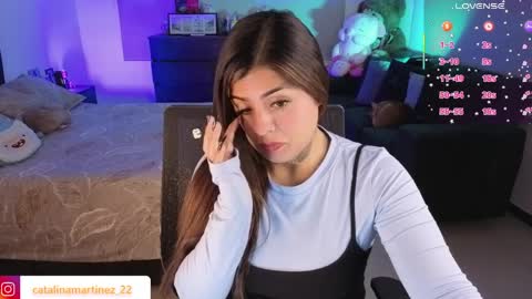 Snapshot of catalina_naughtyy chatting on March 31, 12:23 am Catalina online show from March 31, 12:23 am