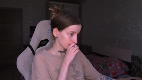 Snapshot of cath_dysphoria_ chatting on May 26, 9:49 am CATH online show from May 26, 9:49 am