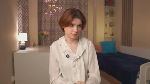 Snapshot of catherinegidden chatting on February 16, 1:40 pm Kate online show from February 16, 1:40 pm