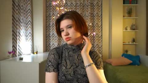 Snapshot of catherinegidden chatting on February 28, 3:46 pm Kate online show from February 28, 3:46 pm