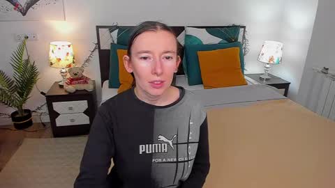 Catrin online show from December 12, 4:04 am