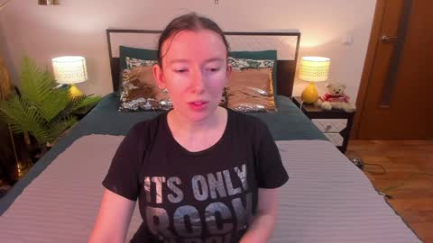 Catrin online show from April 8, 5:07 am