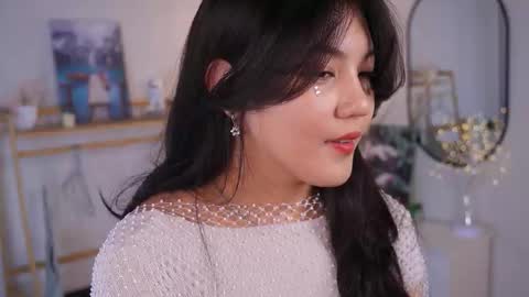 Lee online show from October 26, 5:08 pm