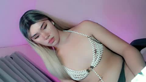 cathleashemalegoddess online show from October 20, 9:32 am