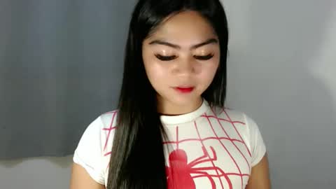 cathy_ho online show from November 8, 6:40 pm