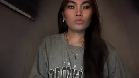 Snapshot of cathy_sanches chatting on June 13, 1:47 am cathy online show from June 13, 1:47 am