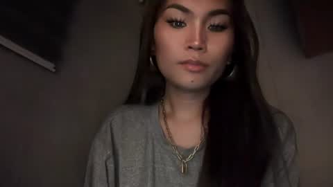 Snapshot of cathy_sanches chatting on August 1, 4:45 am cathy online show from August 1, 4:45 am