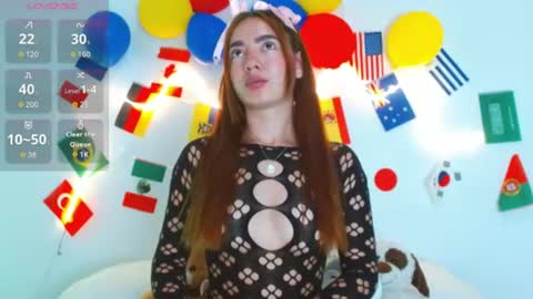 Snapshot of catiegirl chatting on July 2, 9:15 am catiegirl online show from July 2, 9:15 am