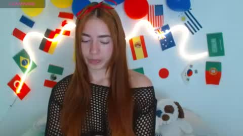 Snapshot of catiegirl chatting on July 7, 9:02 am catiegirl online show from July 7, 9:02 am