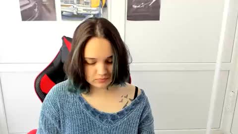 Snapshot of catrine_cute chatting on May 3, 9:15 am Catrine online show from May 3, 9:15 am