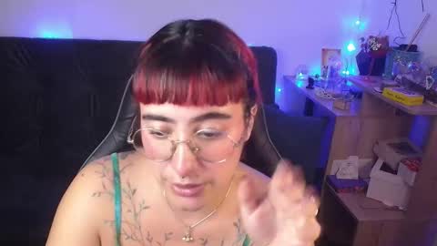 im MIA  -Independent Model  MY OF is catsito3 online show from March 22, 12:25 am