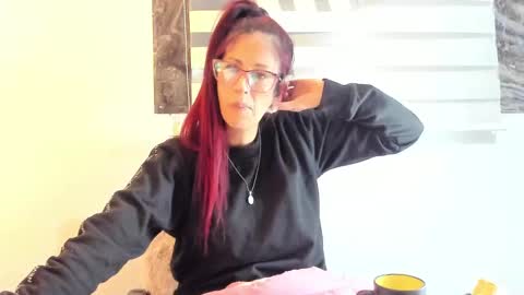 CATT EVANS online show from January 5, 2:38 am