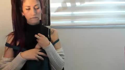 CATT EVANS online show from January 17, 11:07 pm