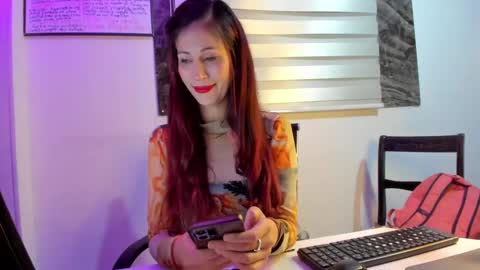 CATT EVANS online show from February 15, 12:48 am