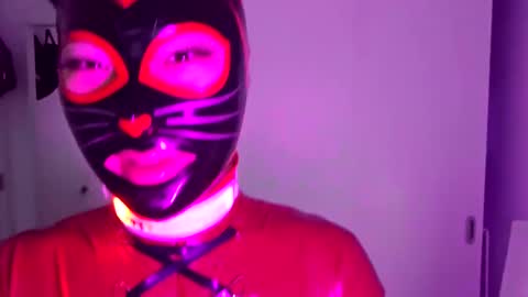 CatTailLove online show from March 5, 6:23 pm