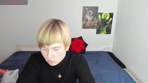 cattie_w_ online show from November 7, 1:38 am