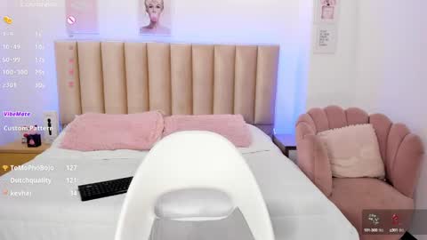 catvalentinee_ online show from February 11, 11:33 pm