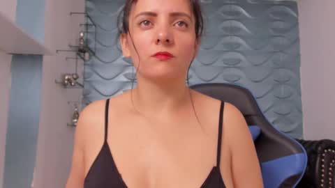 caty online show from February 13, 8:59 am