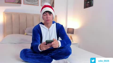 Snapshot of caydensmit chatting on November 1, 4:03 am Cayden online show from November 1, 4:03 am