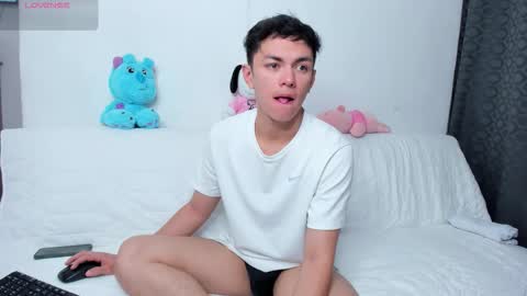 Cayden online show from December 21, 11:45 pm