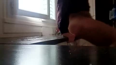 Snapshot of cazedonia76 chatting on November 16, 11:27 am cazedonia76 online show from November 16, 11:27 am