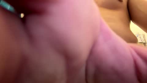 Snapshot of cballs34 chatting on May 28, 9:23 pm Matthiiieeeuuu online show from May 28, 9:23 pm