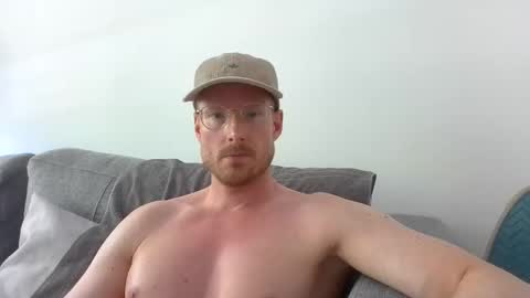 Snapshot of ccloser87 chatting on May 25, 9:15 am ccloser87 online show from May 25, 9:15 am