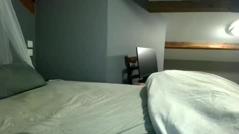 cclovefrench online show from December 5, 1:47 am