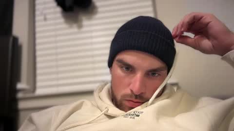 Rivs online show from September 25, 2:26 am