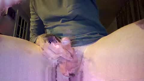 Snapshot of cd_tilly chatting on February 2, 12:30 am cd_tilly online show from February 2, 12:30 am