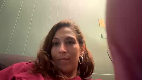 Snapshot of cece_vibez chatting on October 14, 4:41 pm cece_vibez online show from October 14, 4:41 pm