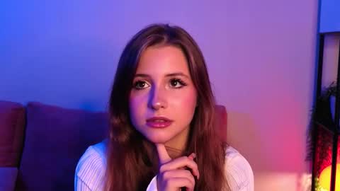 Lina  online show from October 21, 7:47 pm