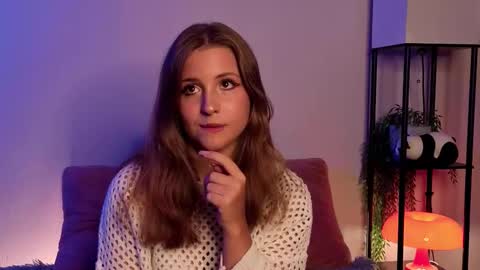 Lina  online show from November 17, 8:03 pm