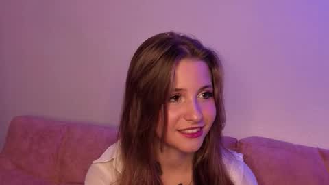 Lina  online show from November 19, 7:36 pm