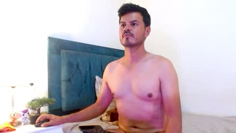 Snapshot of cedrixx10 chatting on February 12, 9:10 pm Cedrixx10 online show from February 12, 9:10 pm