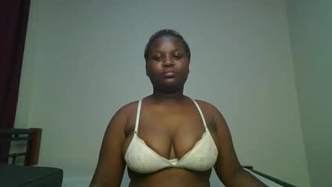 ceepretty25 online show from December 22, 10:29 pm