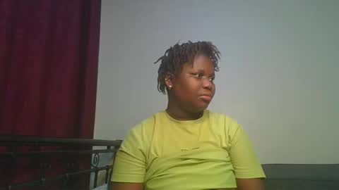 ceepretty25 online show from January 31, 10:19 pm