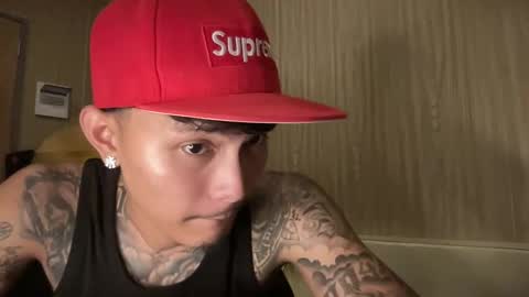 Snapshot of ceesteve_hot chatting on April 13, 2:33 pm ceesteve_hot online show from April 13, 2:33 pm