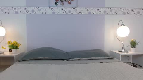 Celesste  online show from February 24, 11:30 am