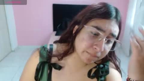 Snapshot of celeste486380 chatting on August 7, 3:25 pm celeste486380 online show from August 7, 3:25 pm
